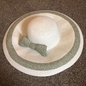 Daniele Meucci Beach Hat